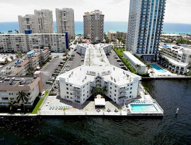 1913 S Ocean Dr # 209