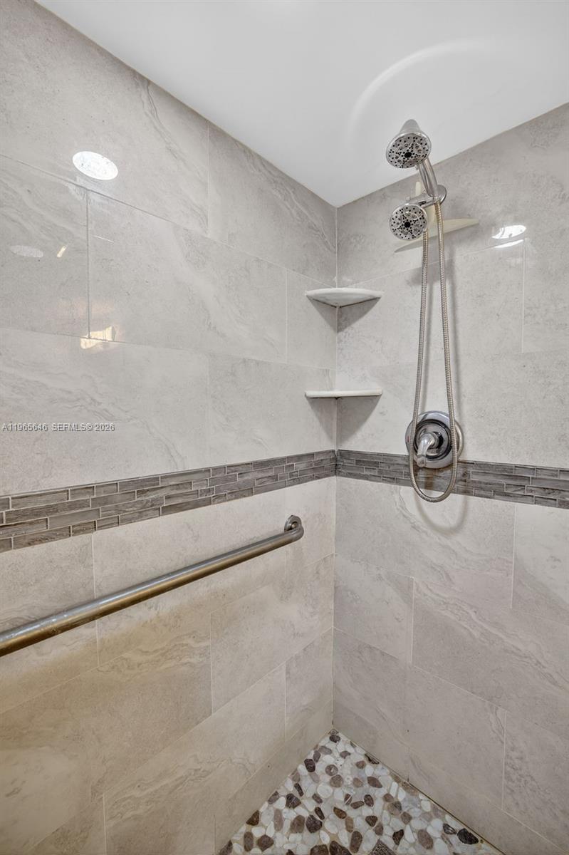 1913 S Ocean Dr # 209