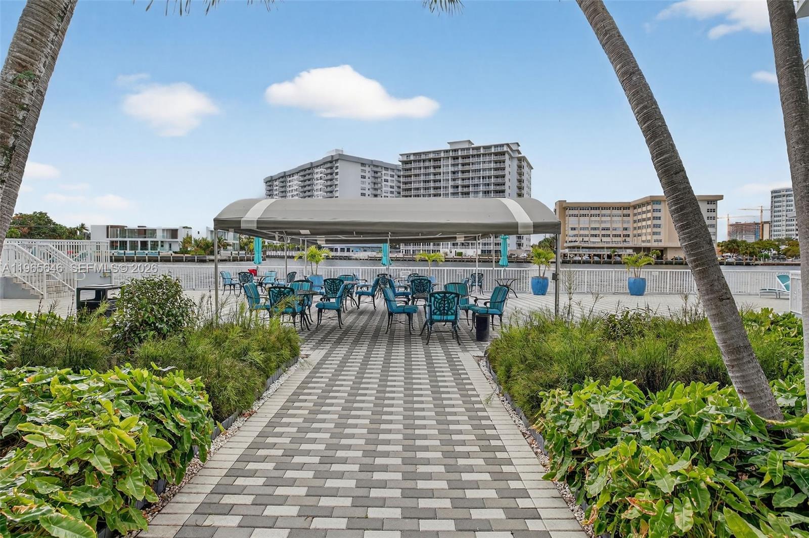 1913 S Ocean Dr # 209