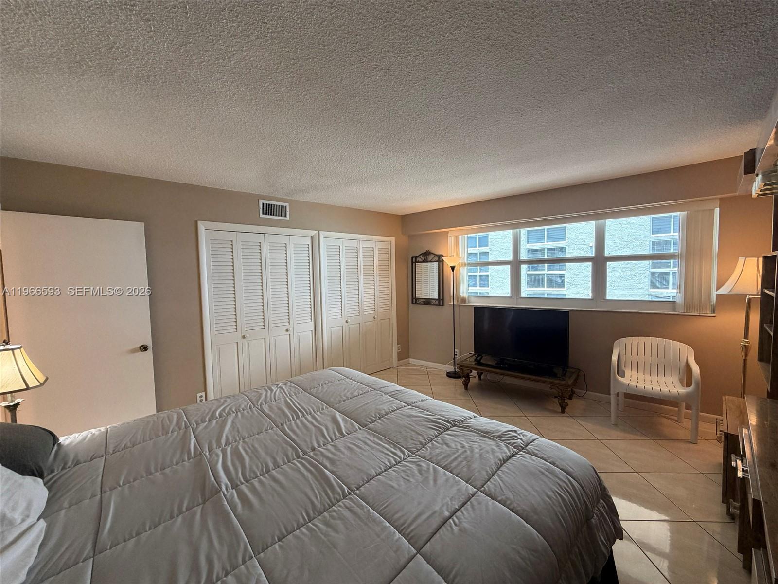 4100 Galt Ocean Dr # 1706