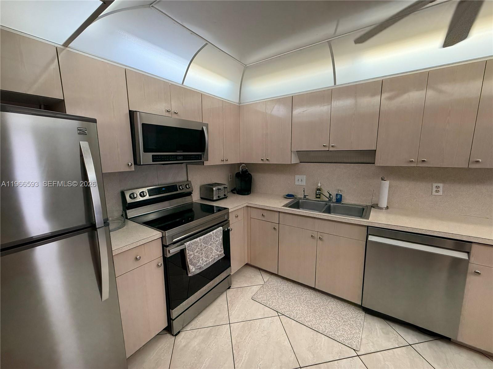 4100 Galt Ocean Dr # 1706