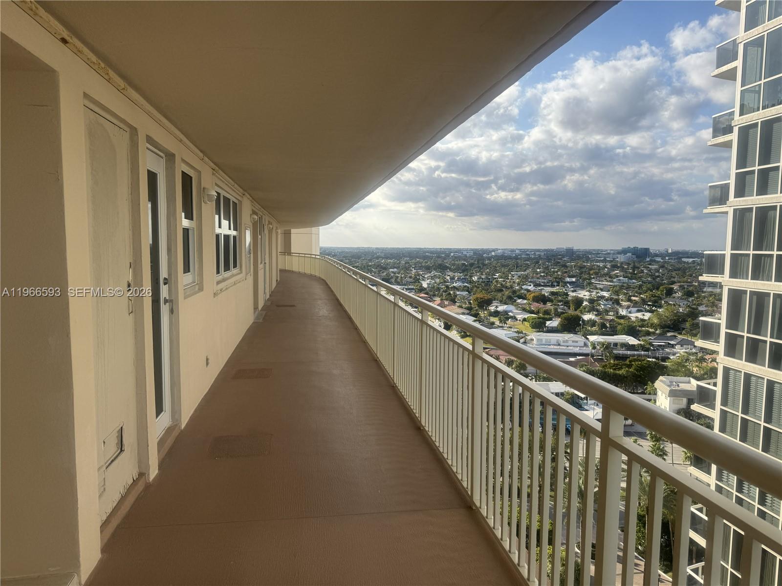 4100 Galt Ocean Dr # 1706