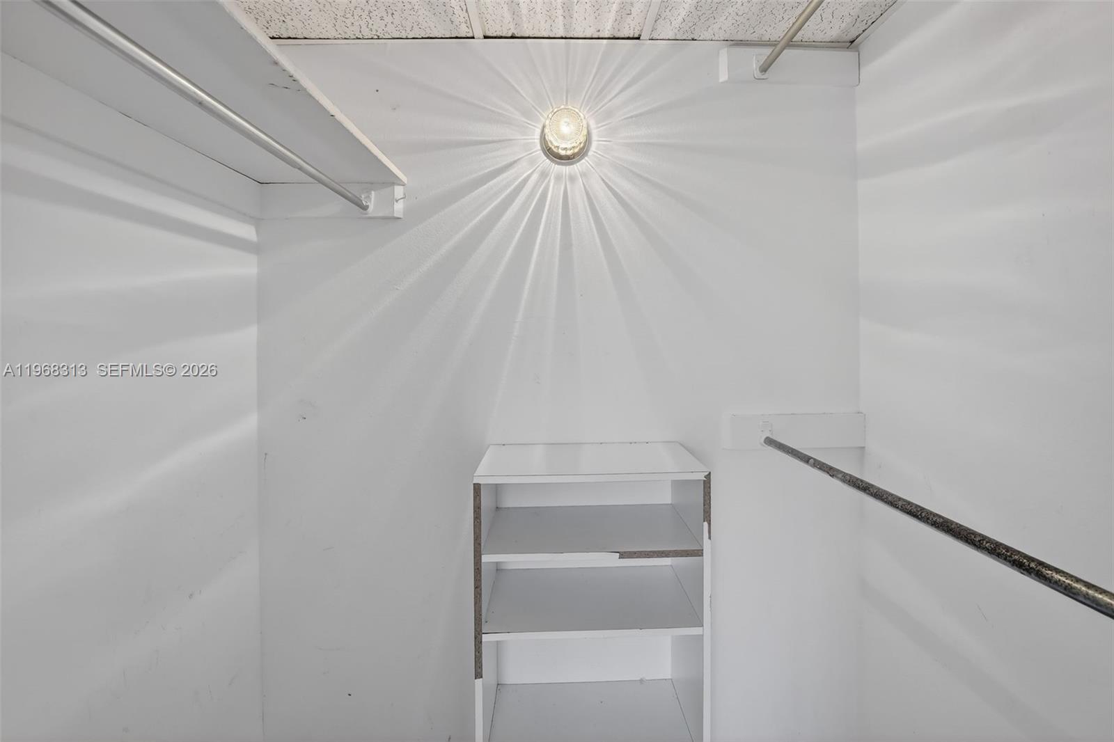 1980 S Ocean Dr # 21E