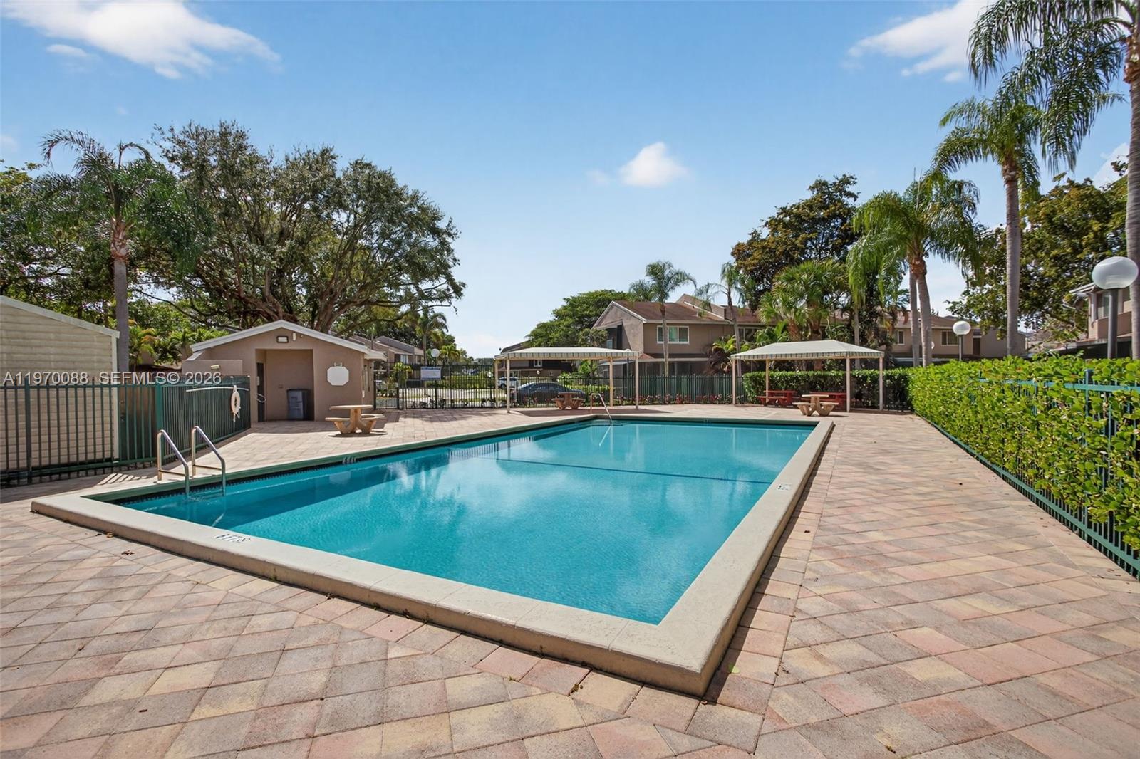 1343 Sussex Dr