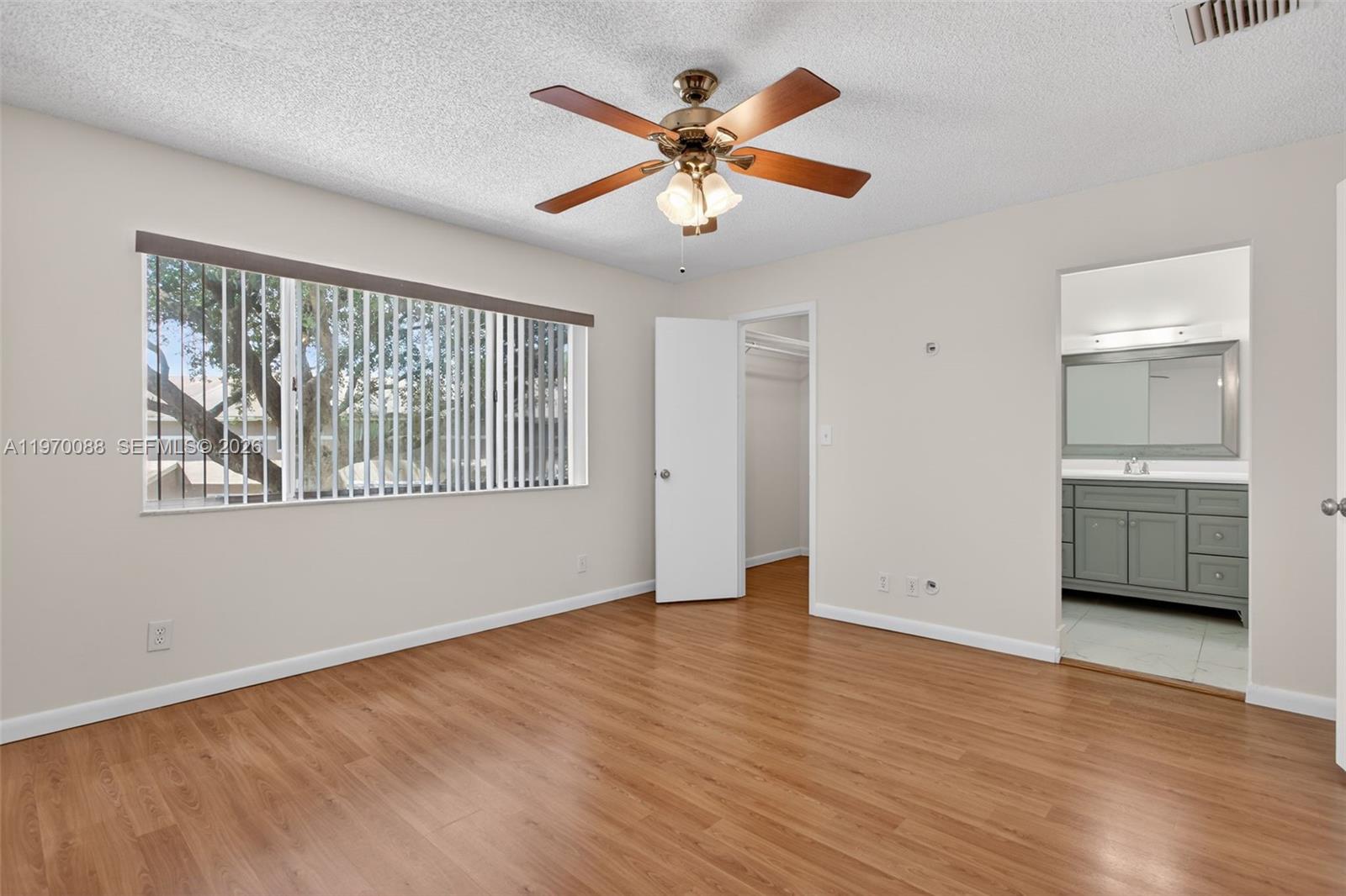1343 Sussex Dr