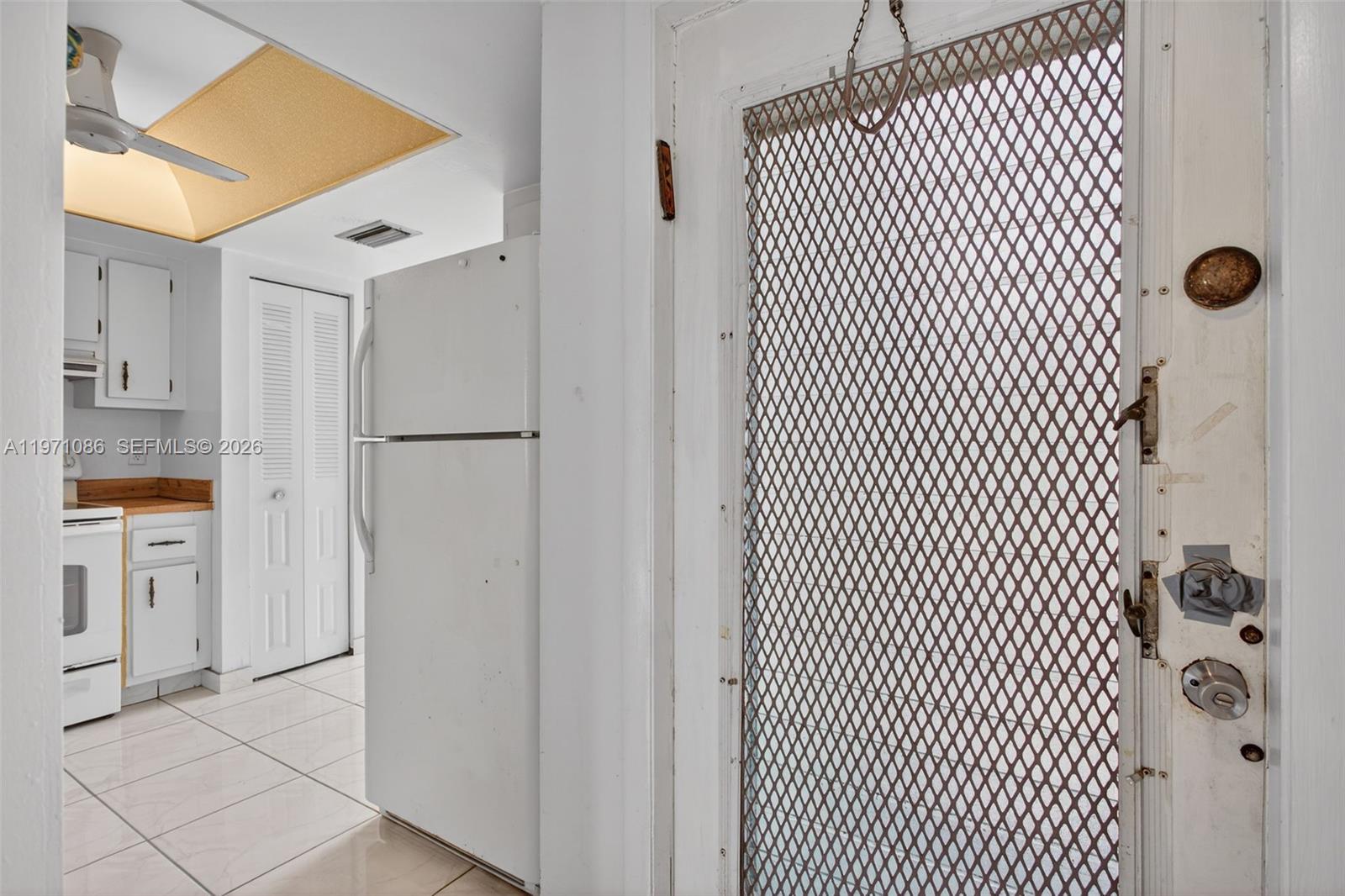 7310 NW 18th St # 208