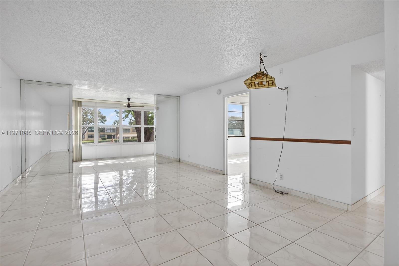 7310 NW 18th St # 208