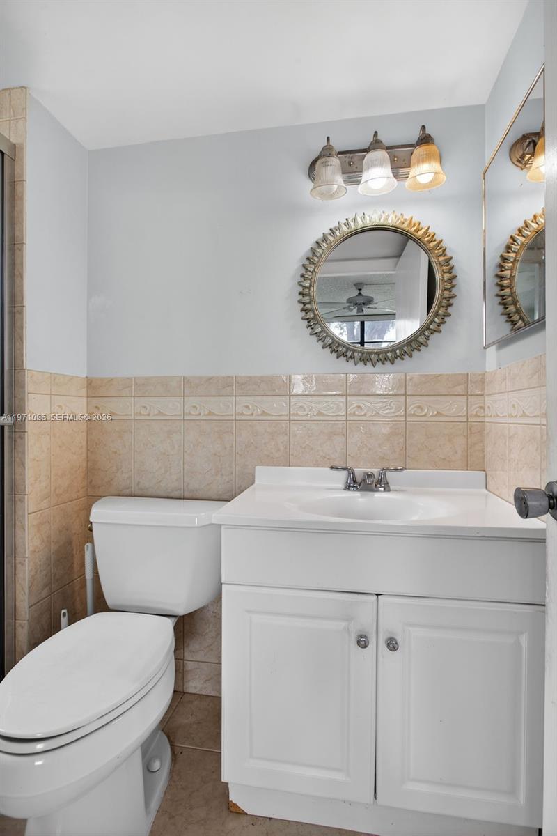 7310 NW 18th St # 208