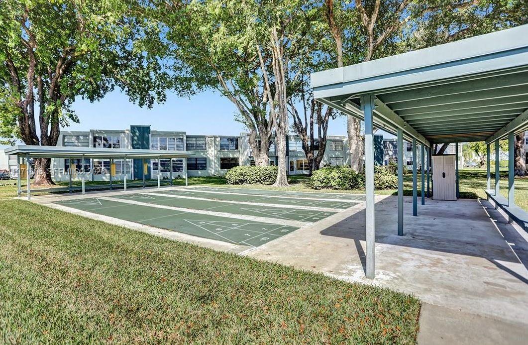 7310 NW 18th St # 208