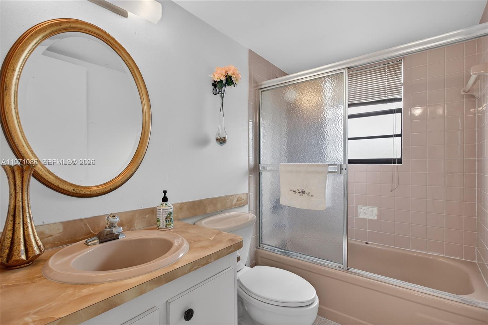 7310 NW 18th St # 208