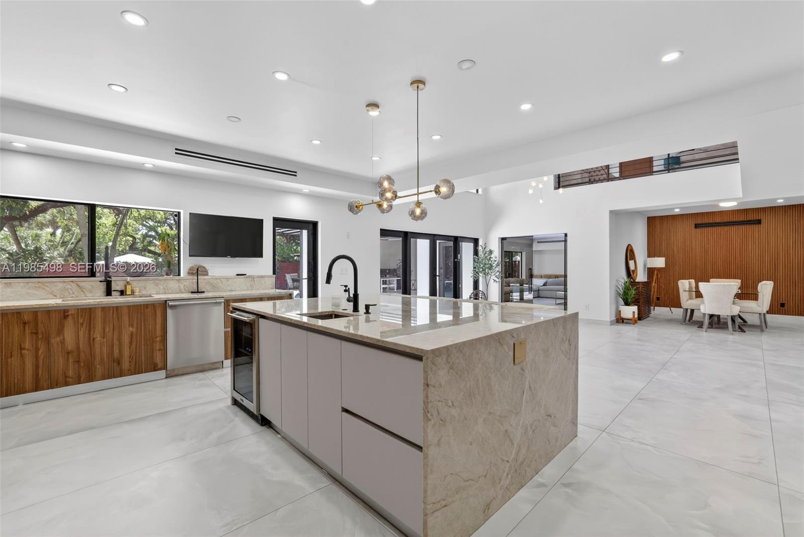 3000 Riverland Rd