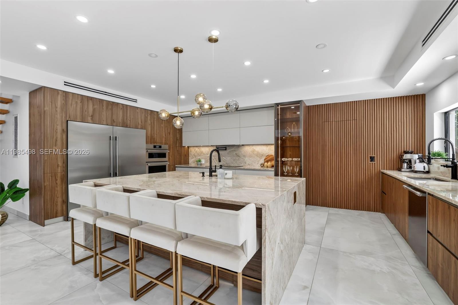 3000 Riverland Rd