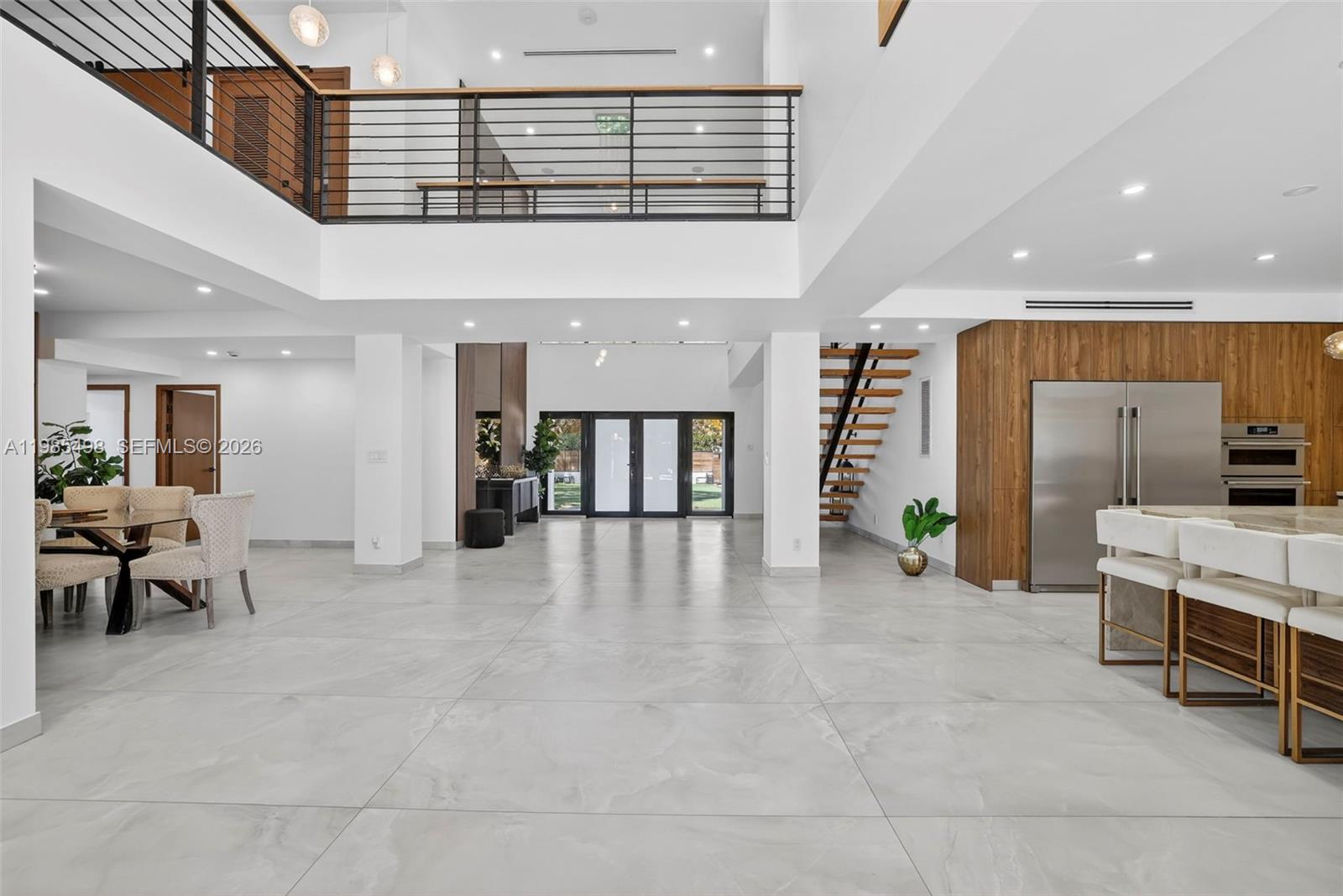 3000 Riverland Rd