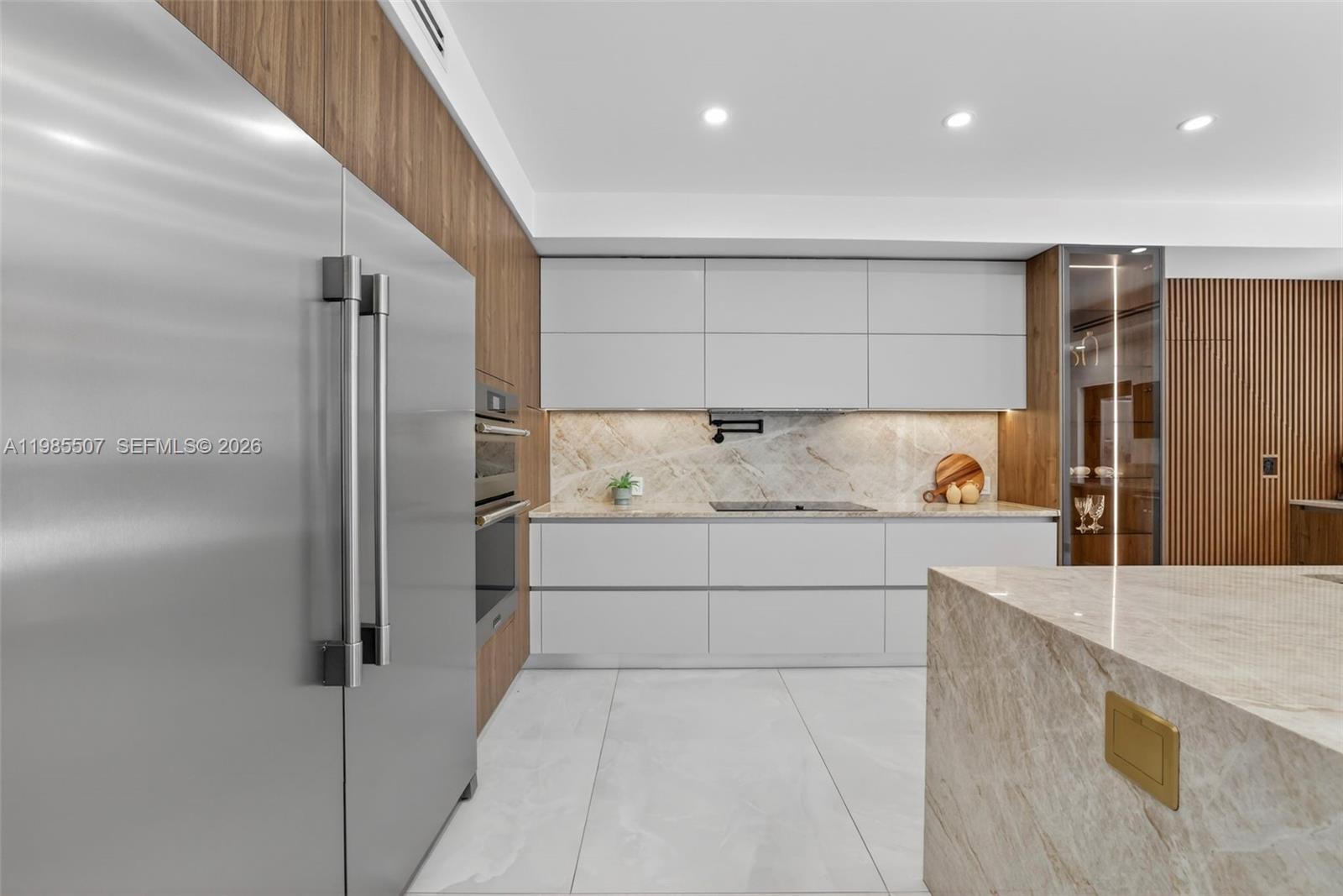 3000 Riverland Rd