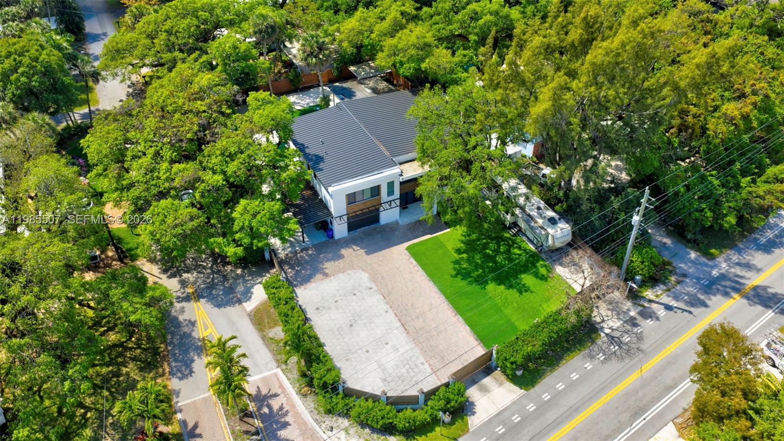 3000 Riverland Rd