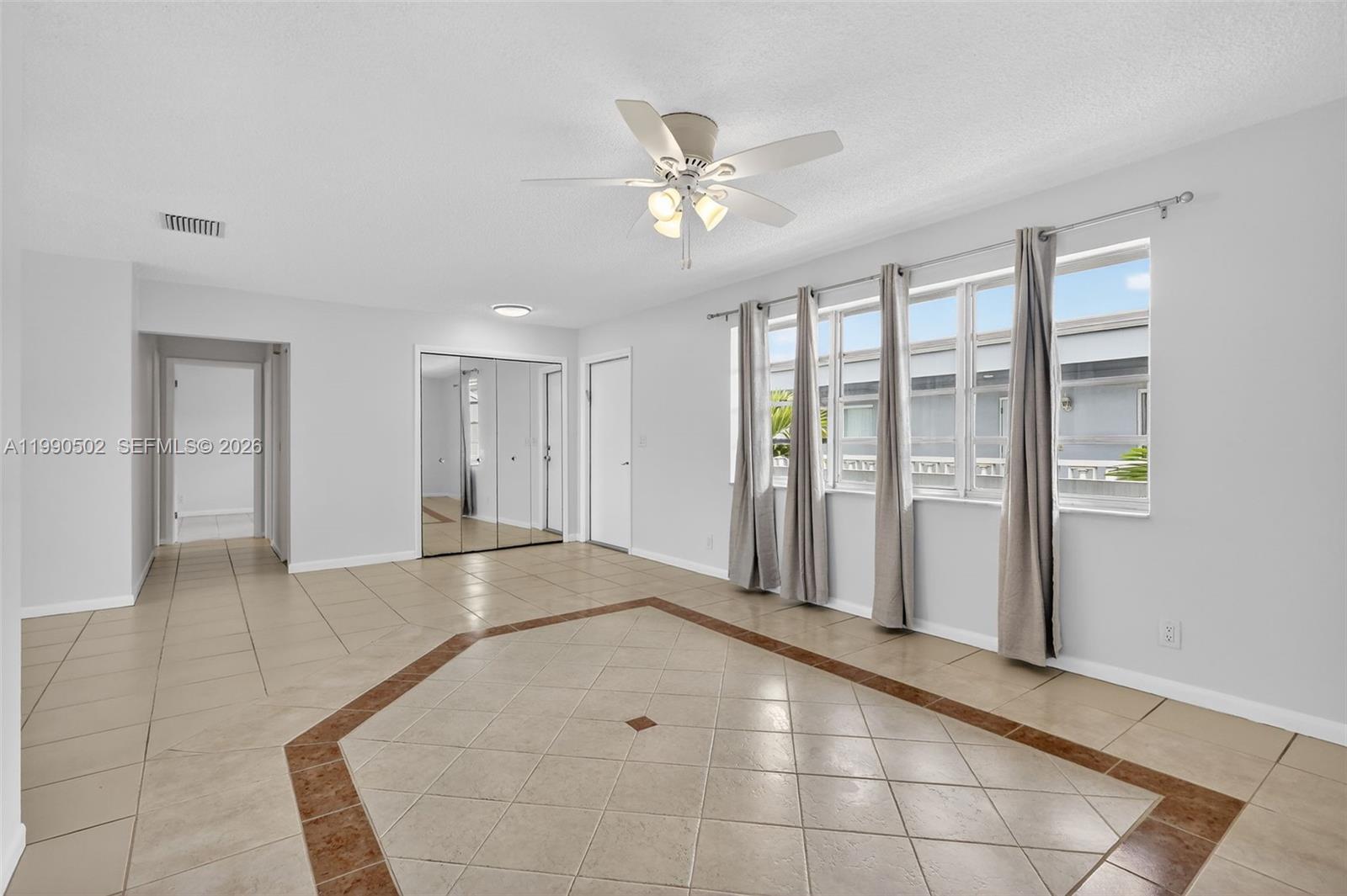 329 SE 3rd St # 502T
