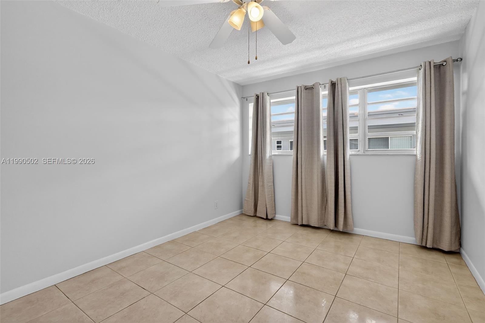 329 SE 3rd St # 502T