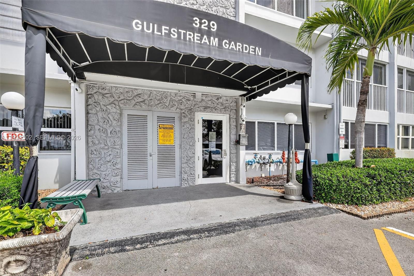 329 SE 3rd St # 502T