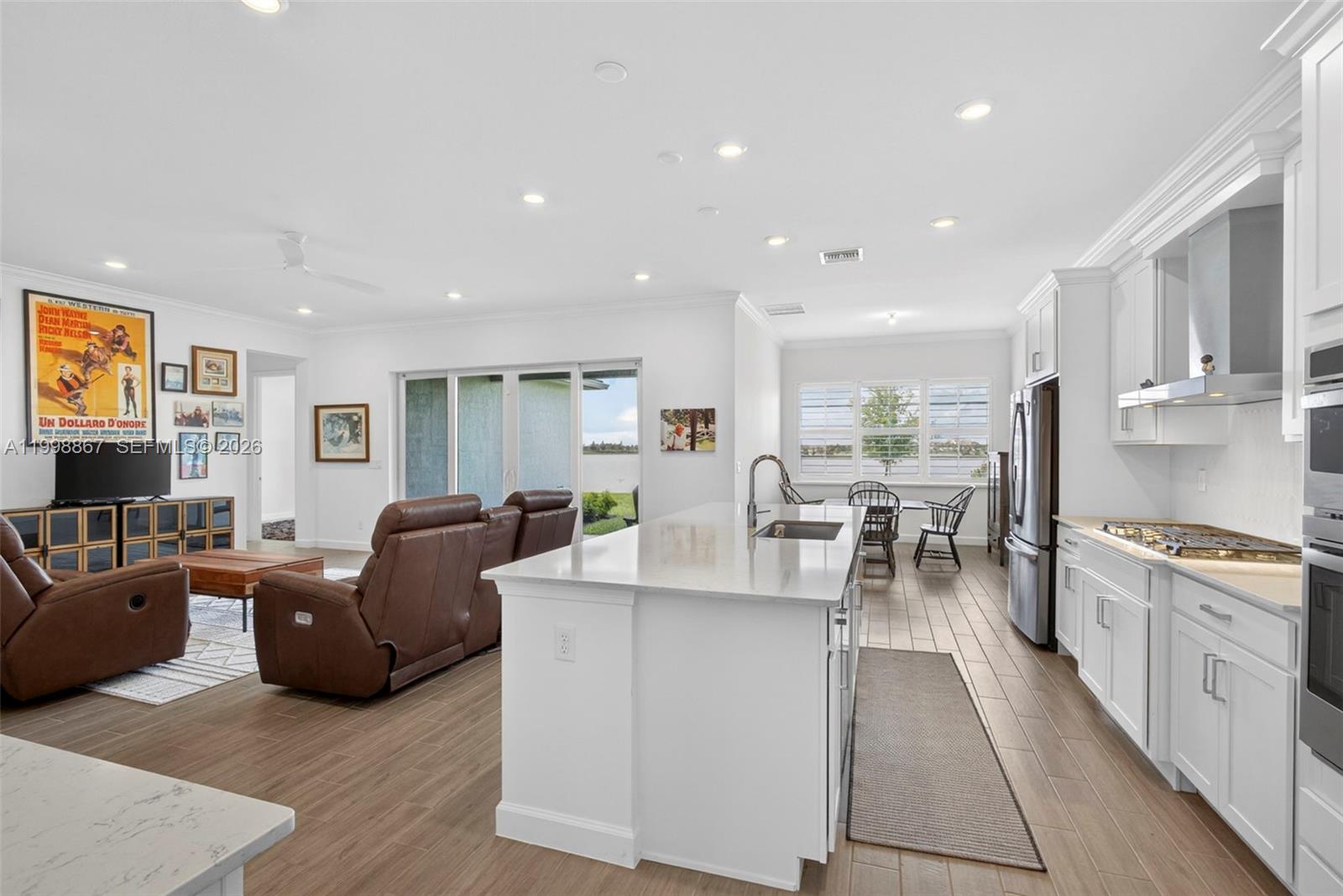 769 Hookline Cir