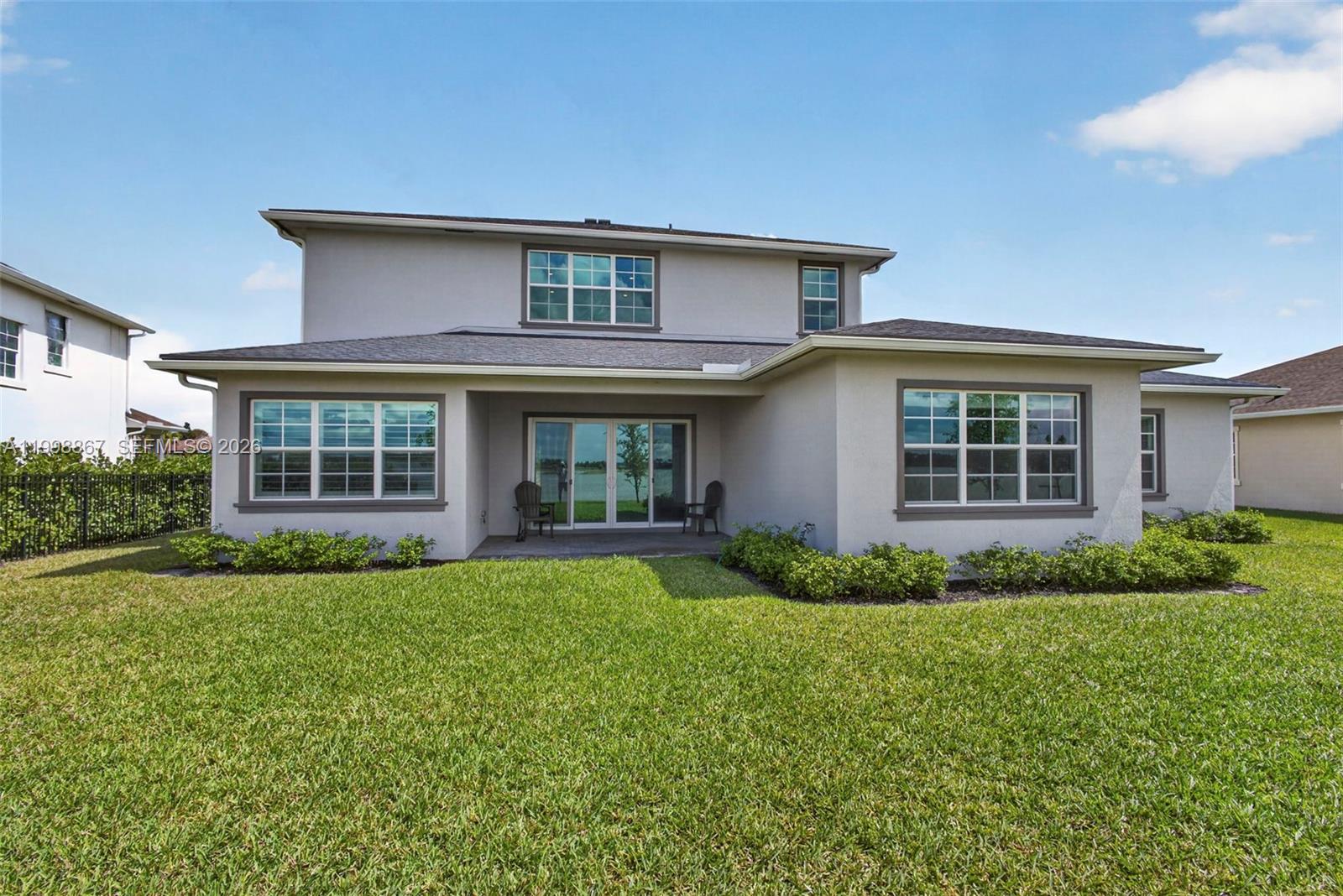769 Hookline Cir