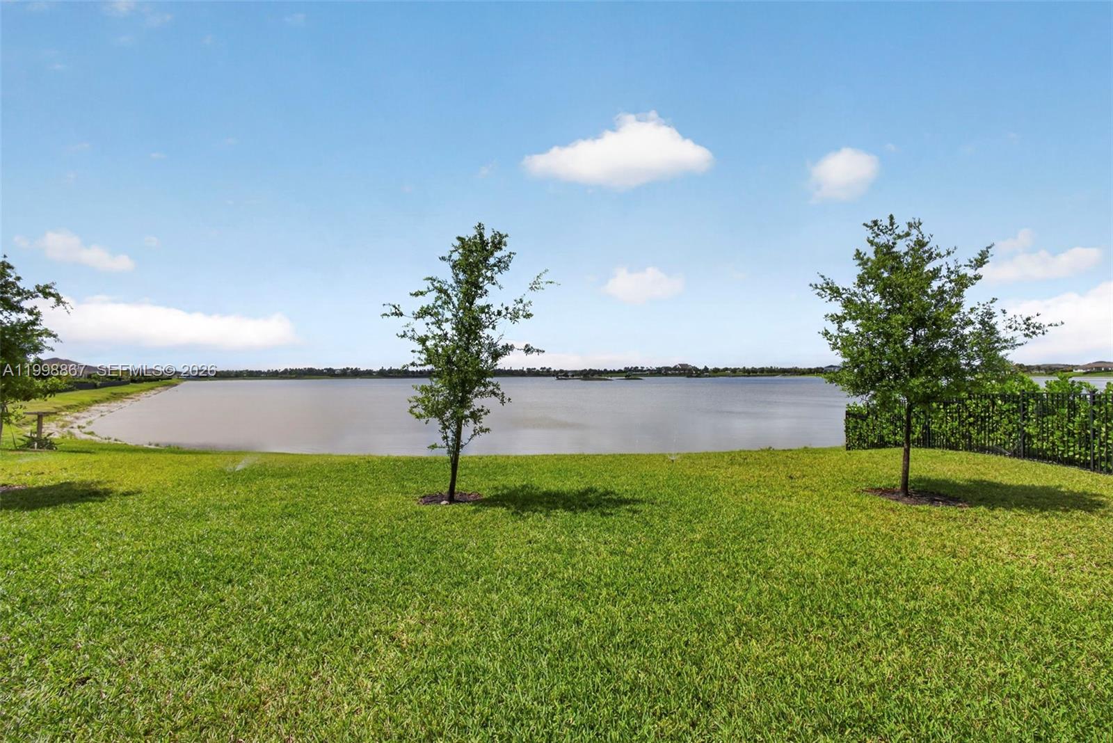 769 Hookline Cir