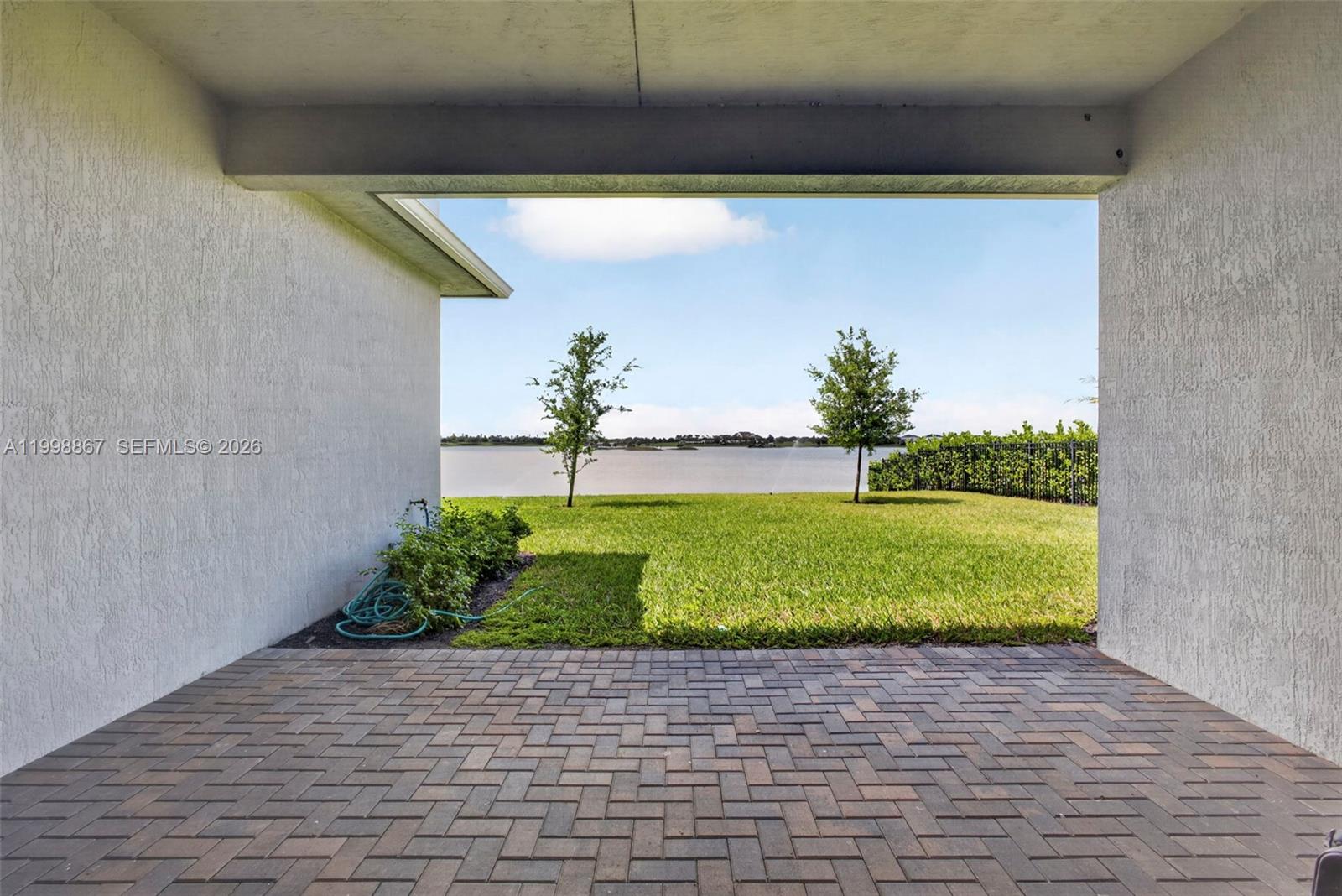 769 Hookline Cir