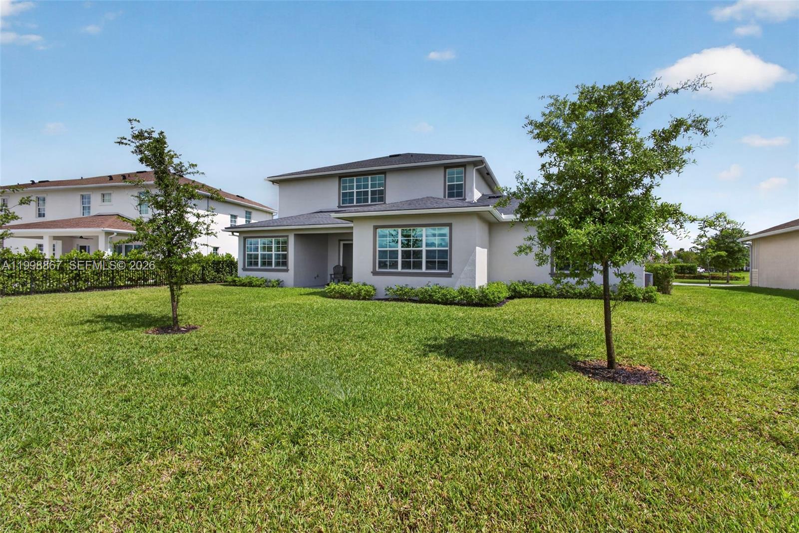 769 Hookline Cir
