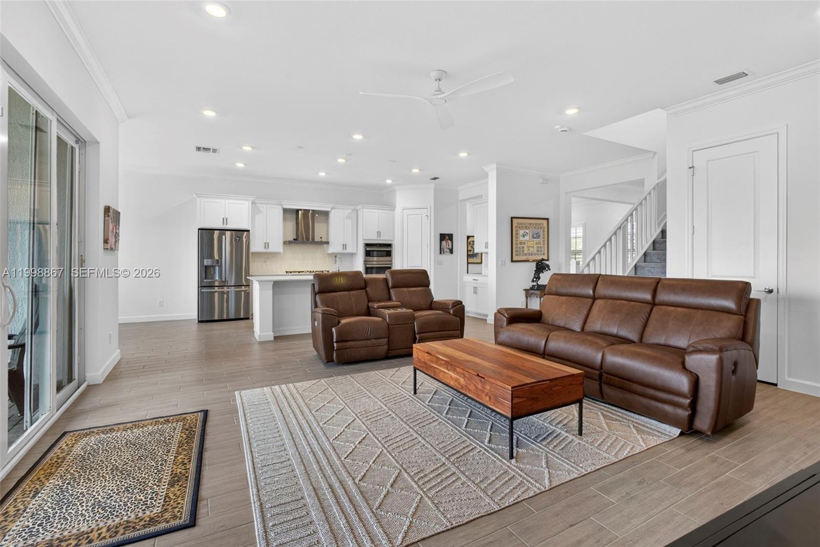 769 Hookline Cir
