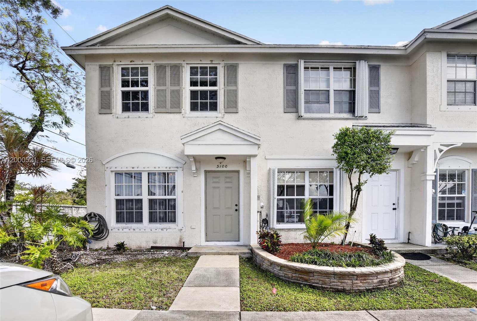 3100 SW 50th St