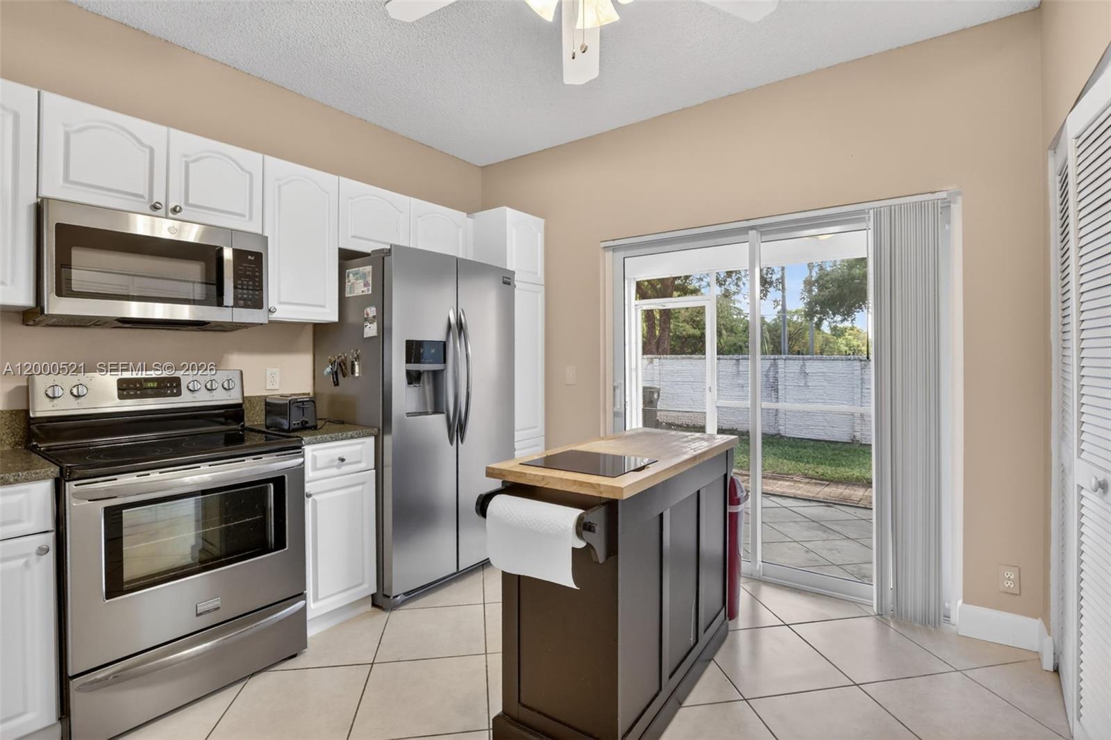 3100 SW 50th St