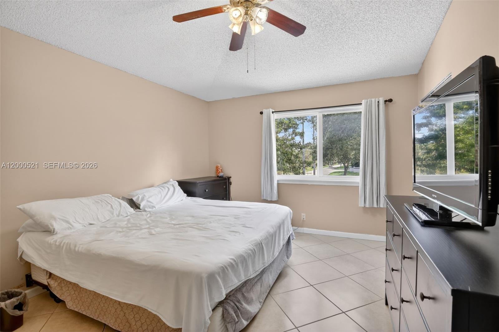 3100 SW 50th St