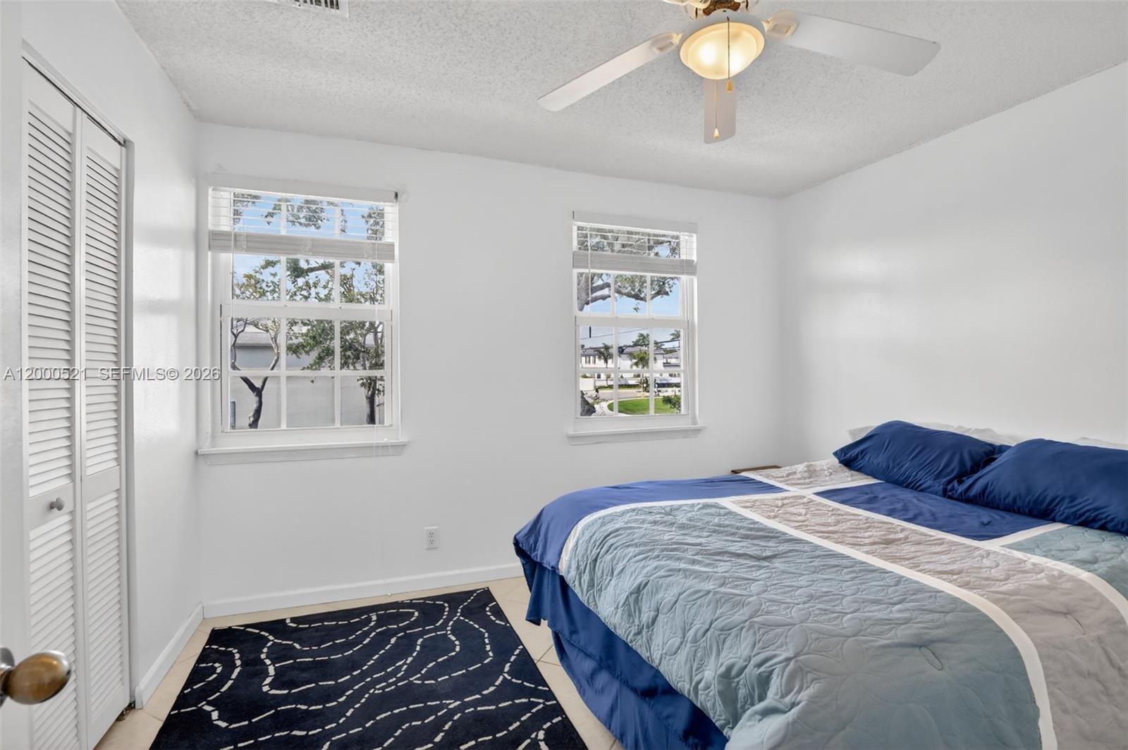 3100 SW 50th St