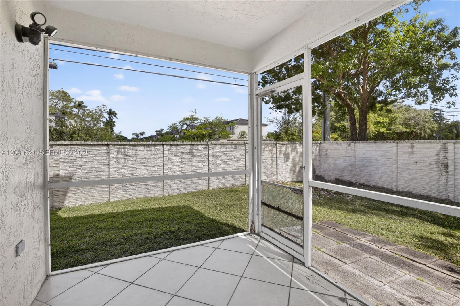 3100 SW 50th St