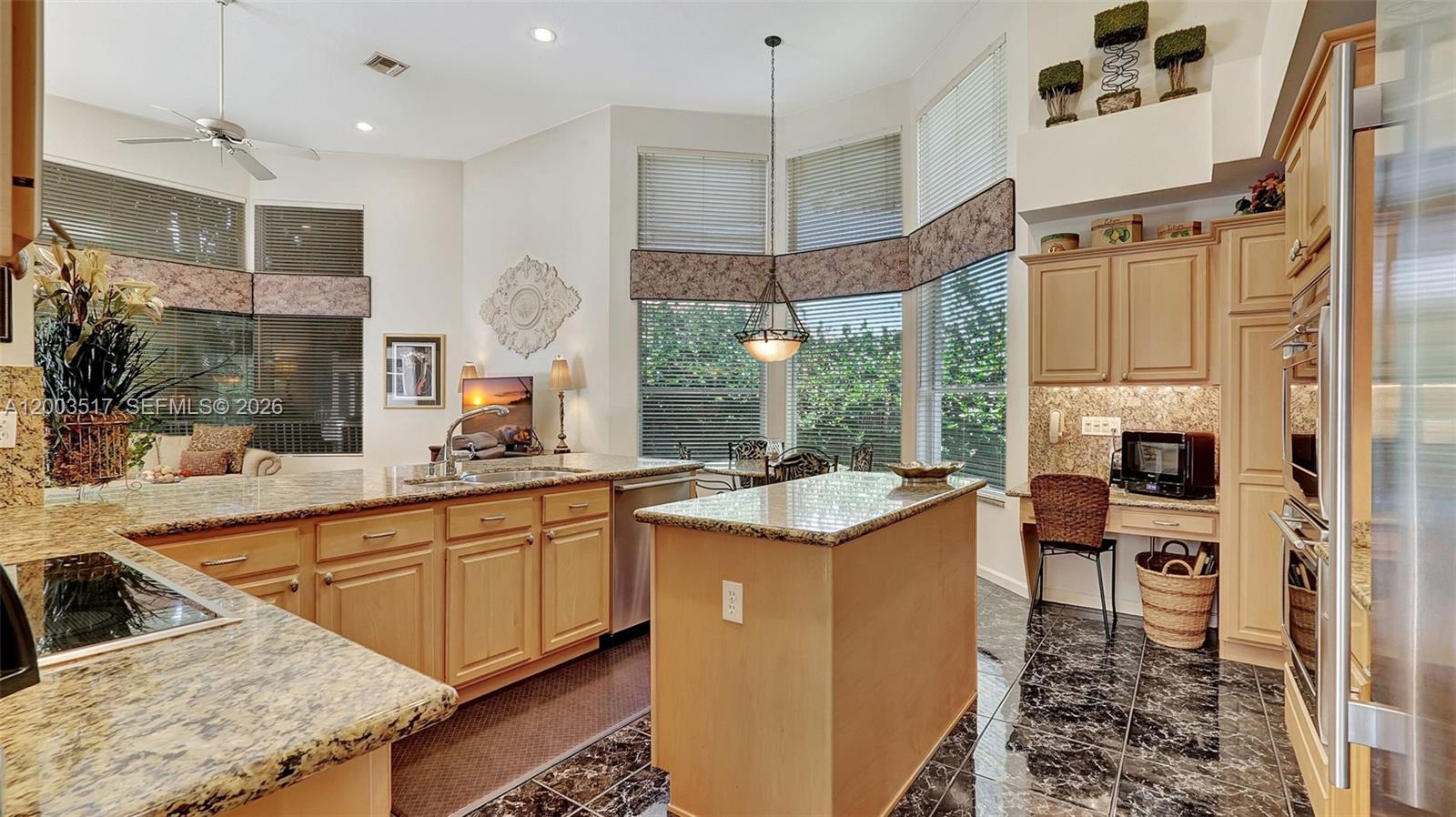 681 NW 100th Ter