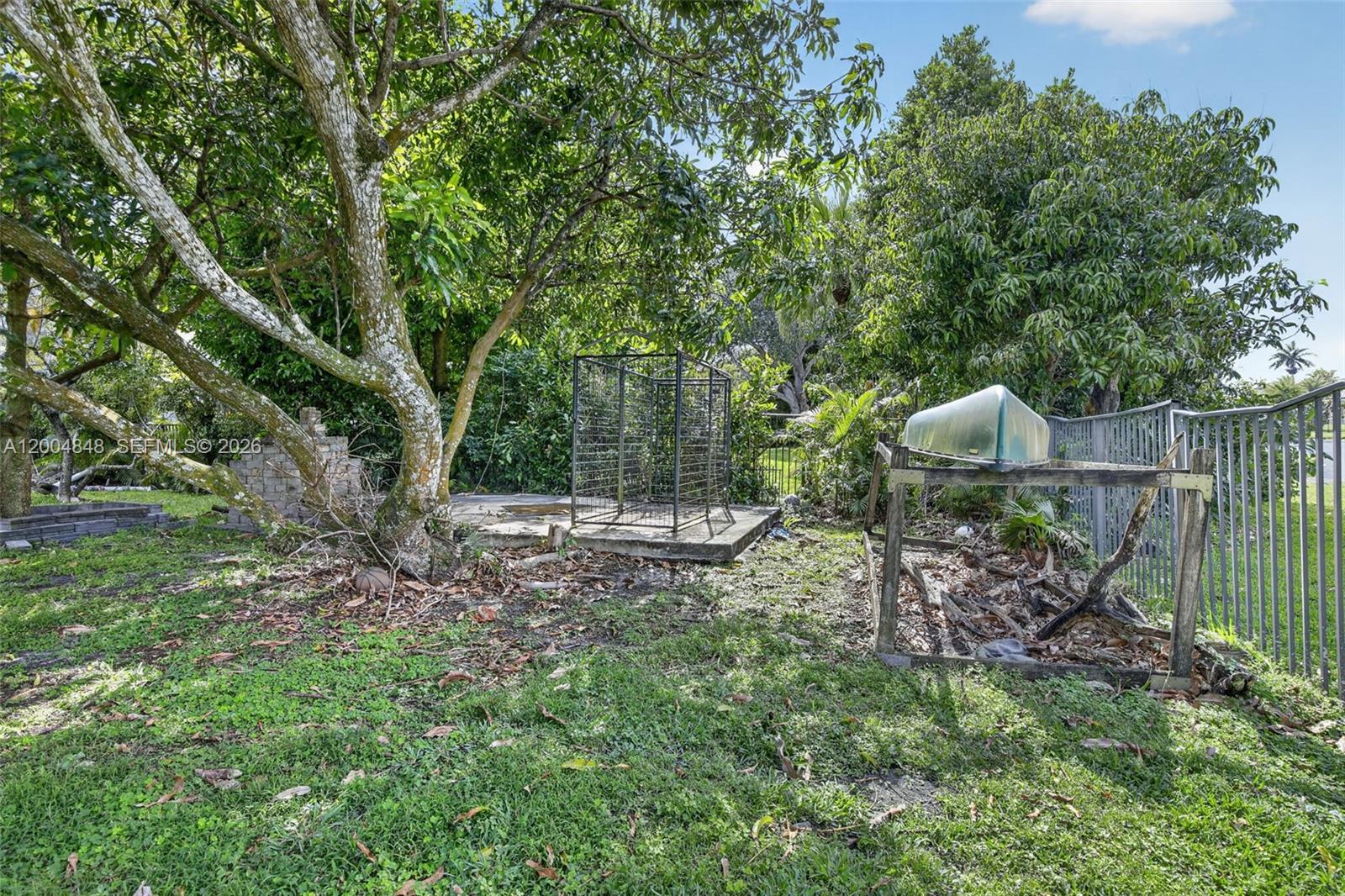 10161 N Lake Vista Cir
