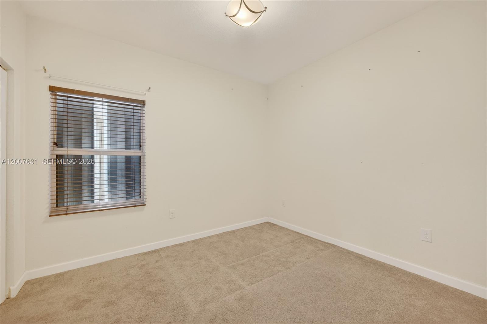 236 SE 32nd Ave