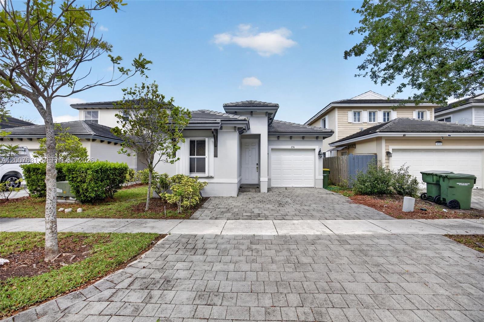 236 SE 32nd Ave