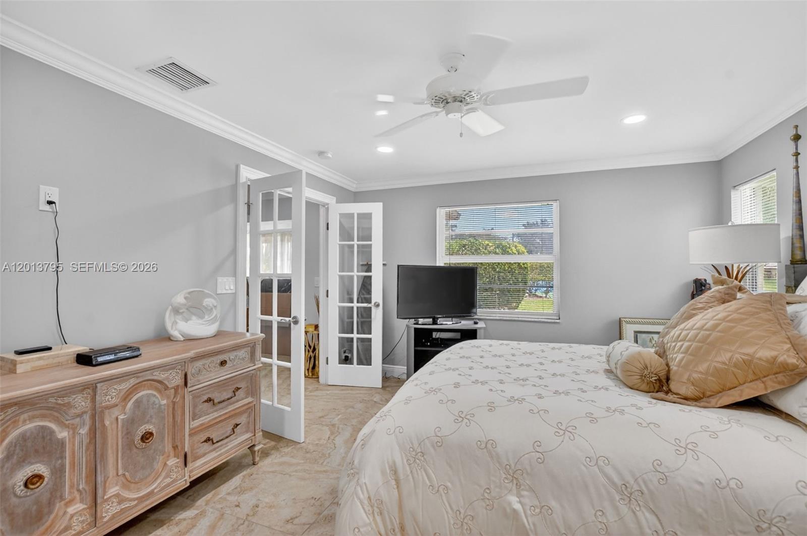 8749 Belle Aire Dr