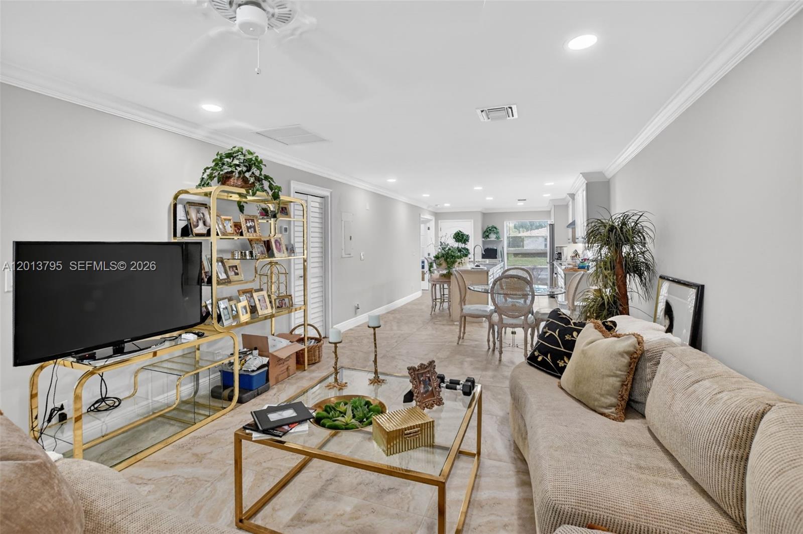 8749 Belle Aire Dr