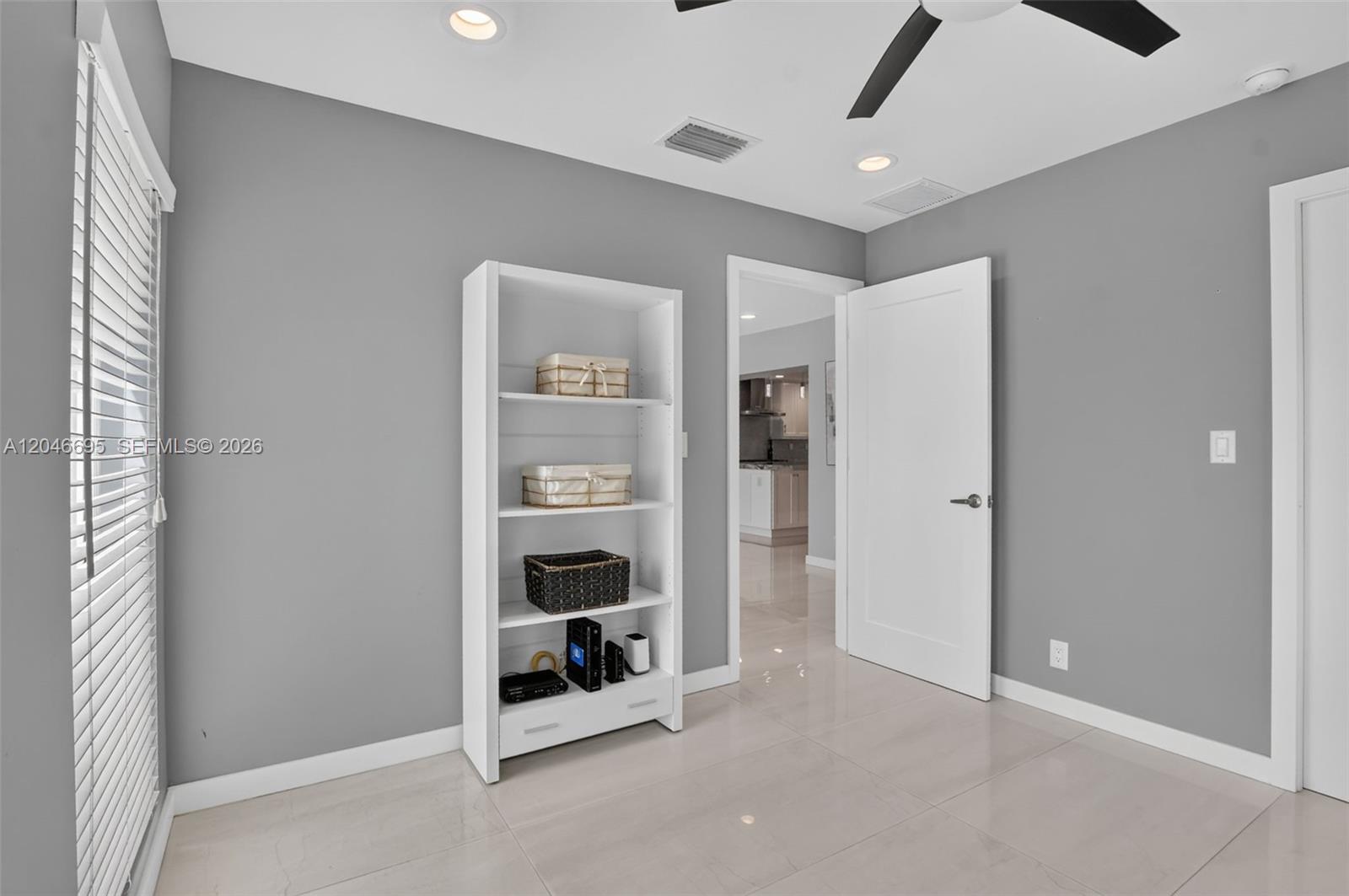 966 SE 9th Ave