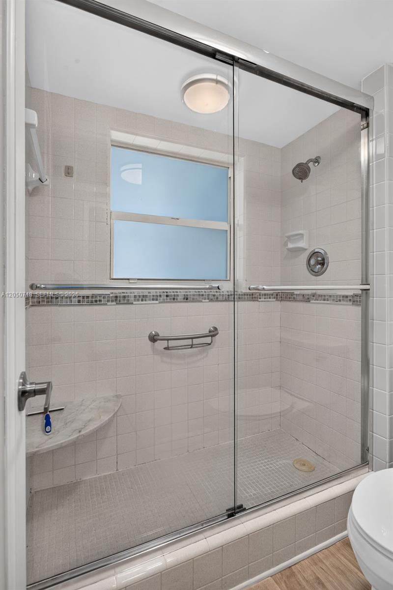 708 SE 7th Ave # 8