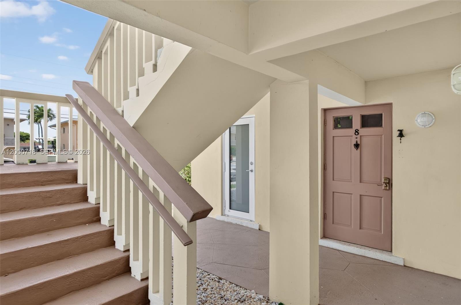 708 SE 7th Ave # 8