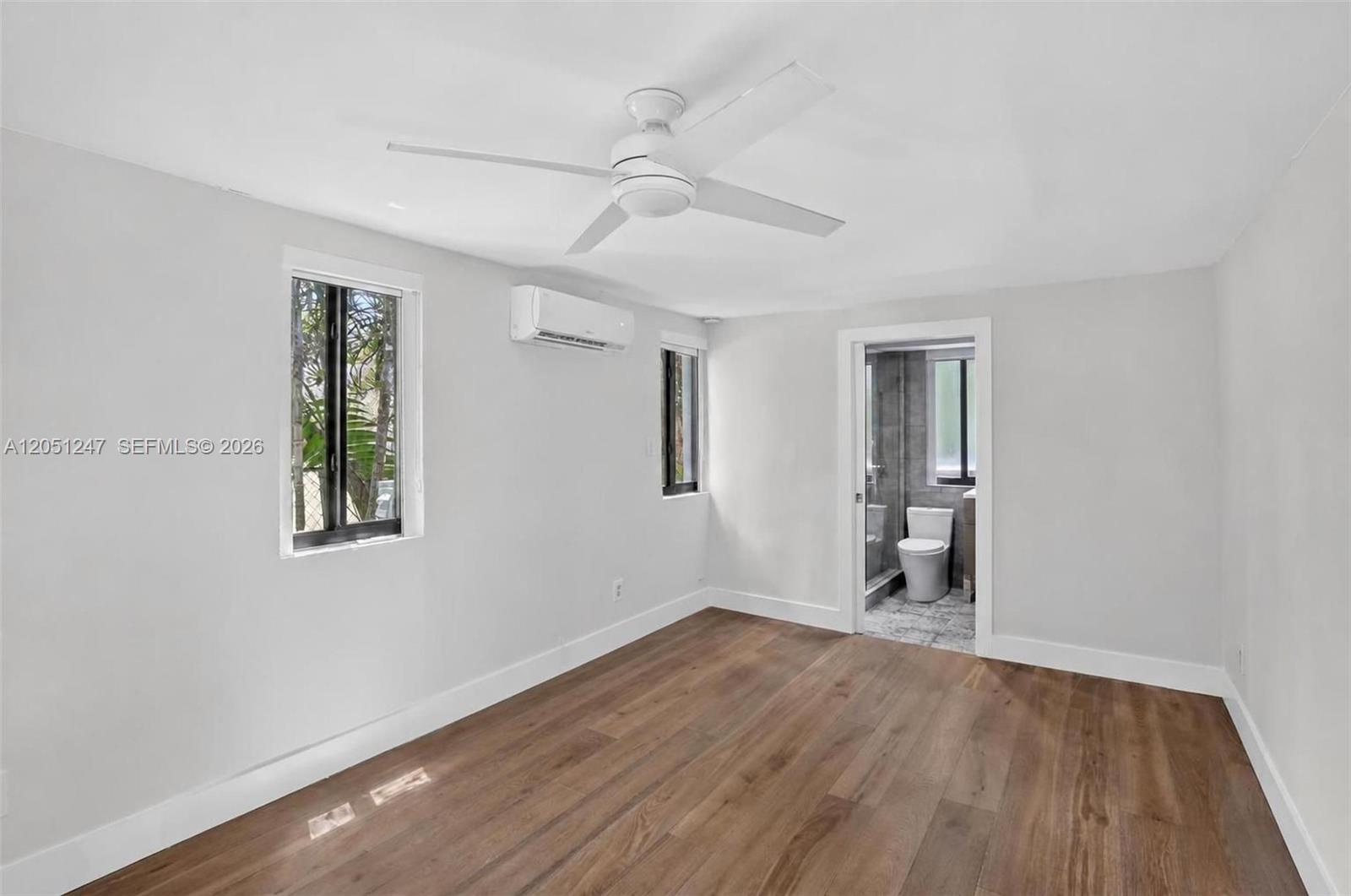 76 NW 97th St