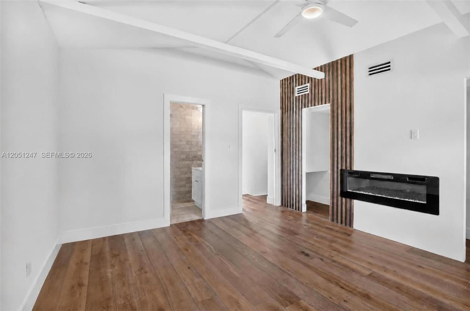 76 NW 97th St