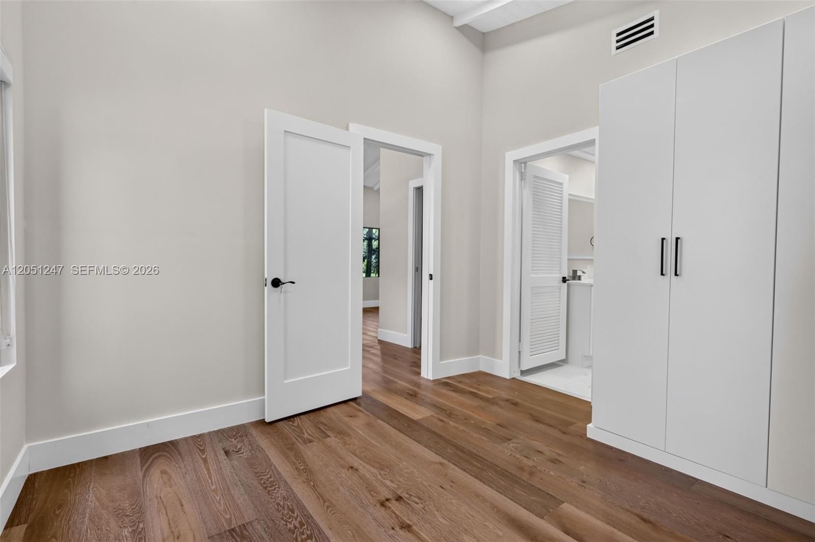 76 NW 97th St