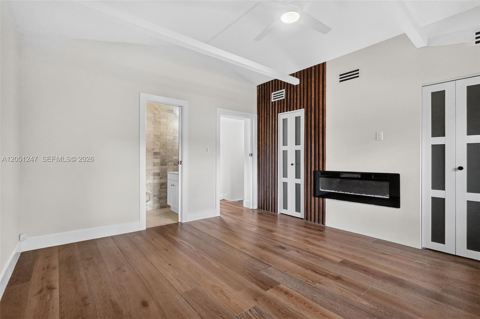 76 NW 97th St