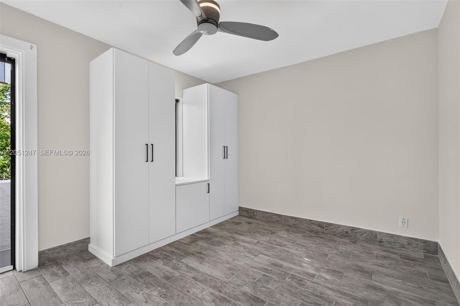 76 NW 97th St
