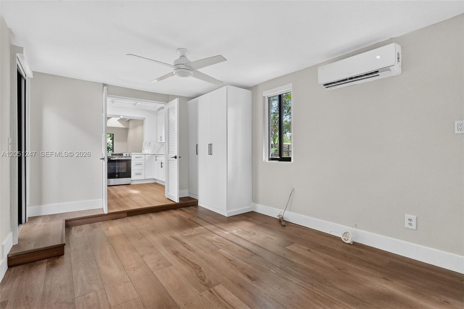 76 NW 97th St