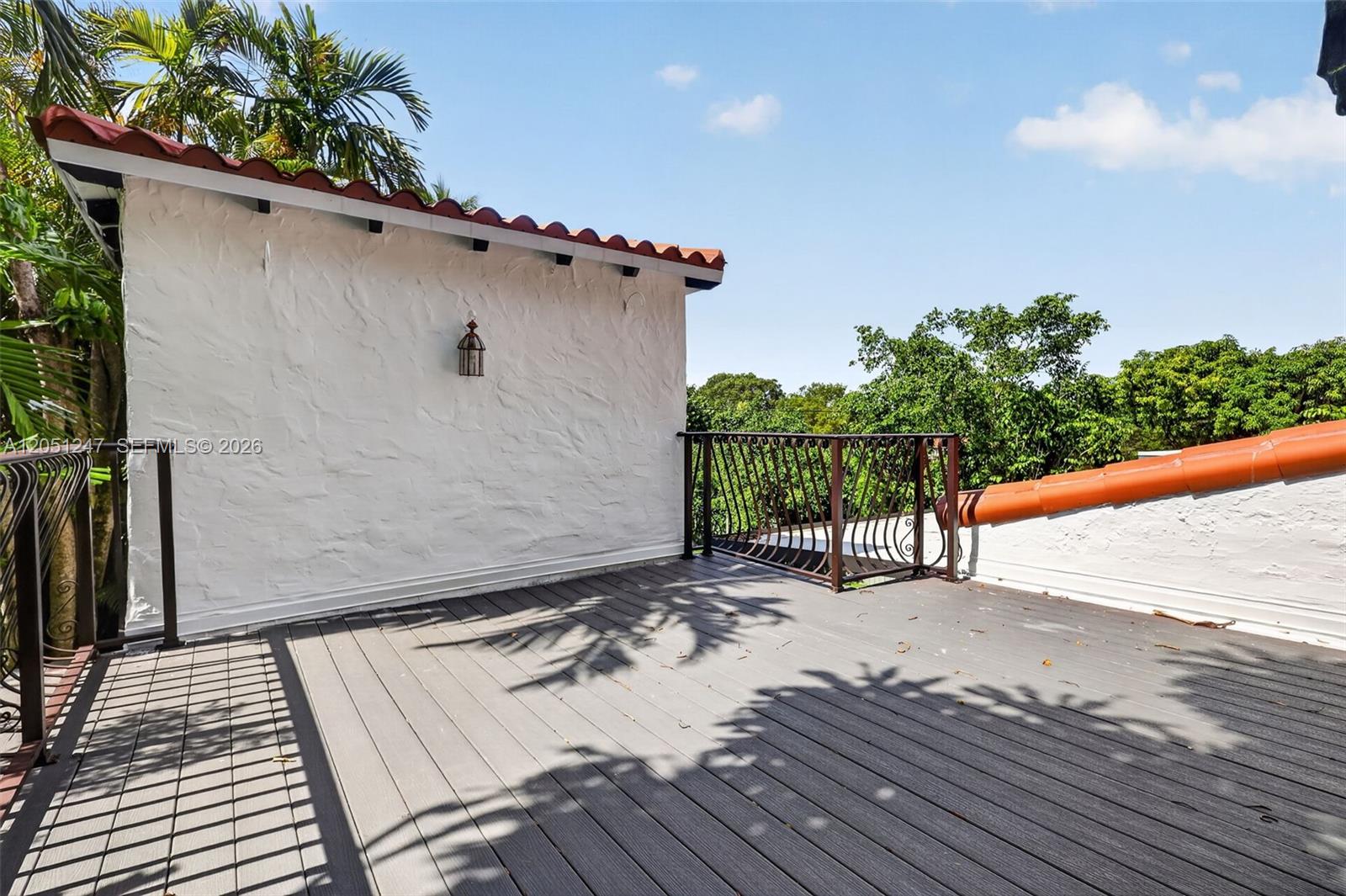 76 NW 97th St