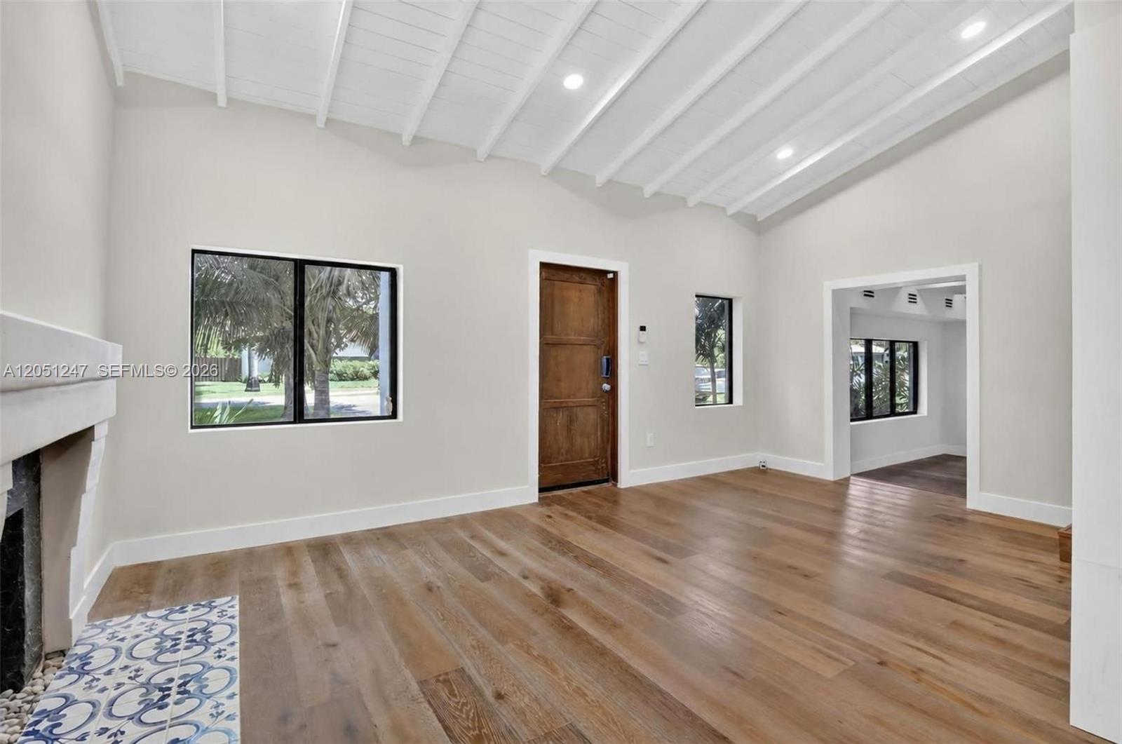 76 NW 97th St